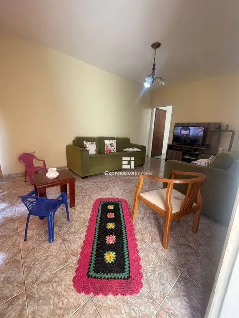 Foto 3 de Casa com 4 quartos à venda, 221m2 em Centro, Itatiba - SP