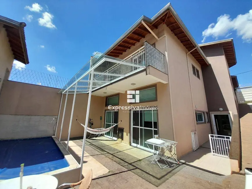 Foto 2 de Casa com 7 quartos à venda, 420m2 em Nova Itatiba, Itatiba - SP