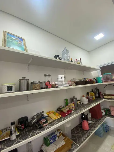 Casa com 3 quartos à venda, 1556m2 em Itatiba - SP - imagem 9 Foto 9 de Casa com 3 quartos à venda, 1556m2 em Itatiba - SP