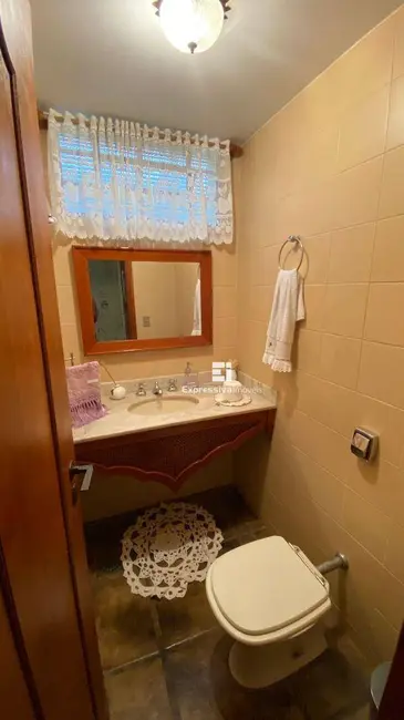 Foto 9 de Casa de Condomínio com 3 quartos à venda, 1428m2 em Parque das Laranjeiras, Itatiba - SP