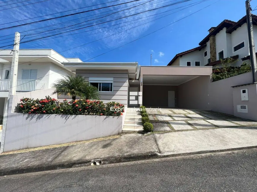 Foto 1 de Casa de Condomínio com 3 quartos à venda, 300m2 em Parque das Laranjeiras, Itatiba - SP