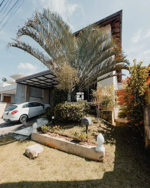 Foto 1 de Casa de Condomínio com 3 quartos à venda, 300m2 em Residencial Fazenda Serrinha, Itatiba - SP
