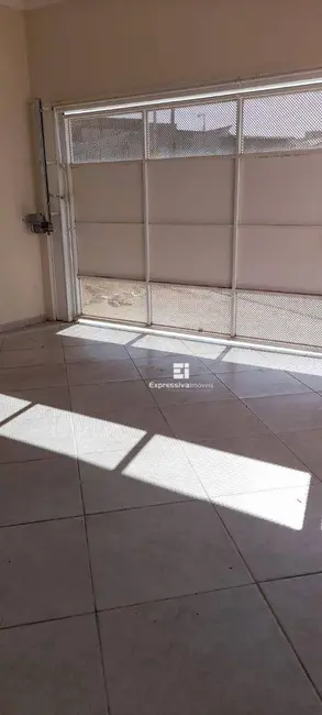 Foto 4 de Casa com 4 quartos à venda, 250m2 em Jardim Verona, Itatiba - SP