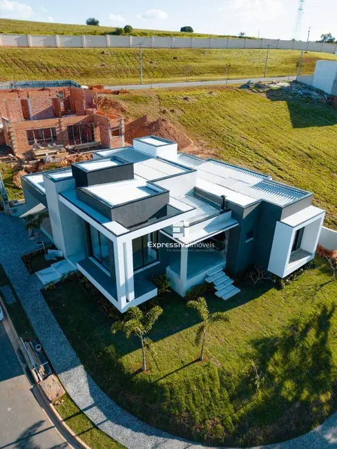 Foto 3 de Casa de Condomínio com 3 quartos à venda, 409m2 em Itatiba - SP