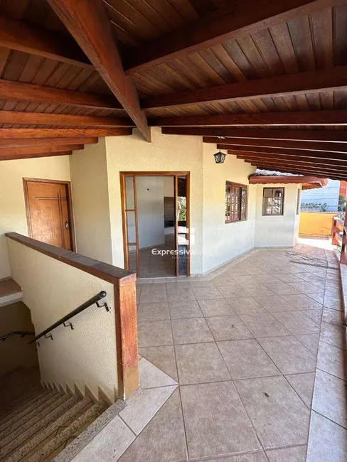 Foto 2 de Casa de Condomínio com 3 quartos à venda, 300m2 em Itatiba - SP