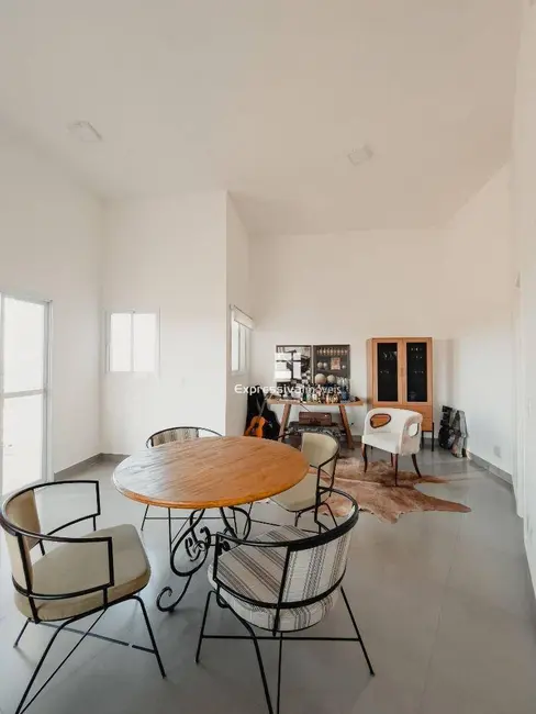 Apartamento com 3 quartos à venda, 261m2 em Centro, Itatiba - SP - imagem 5 Foto 5 de Apartamento com 3 quartos à venda, 261m2 em Centro, Itatiba - SP