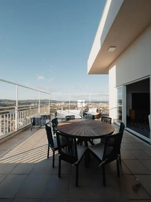 Apartamento com 3 quartos à venda, 261m2 em Centro, Itatiba - SP - imagem 3 Foto 3 de Apartamento com 3 quartos à venda, 261m2 em Centro, Itatiba - SP