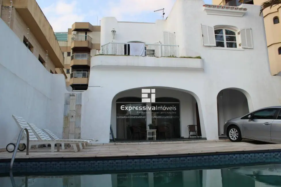 Foto 7 de Casa com 3 quartos à venda, 400m2 em Jardim Três Marias, Guaruja - SP