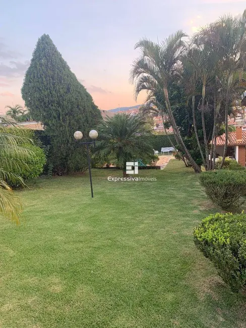 Foto 3 de Casa com 4 quartos à venda, 840m2 em Nova Itatiba, Itatiba - SP