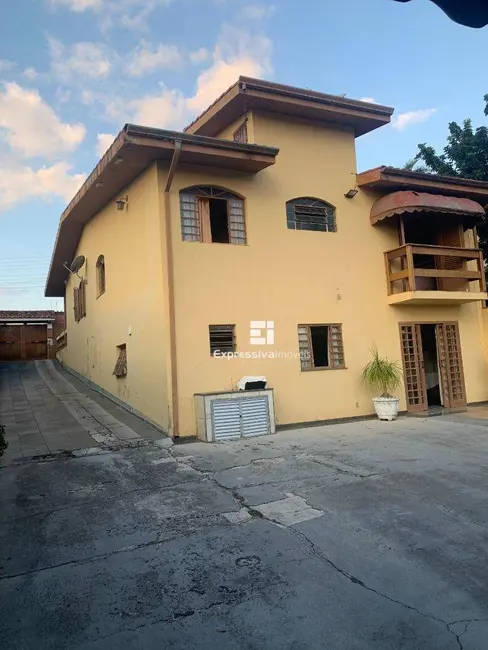 Foto 1 de Casa com 4 quartos à venda, 840m2 em Nova Itatiba, Itatiba - SP
