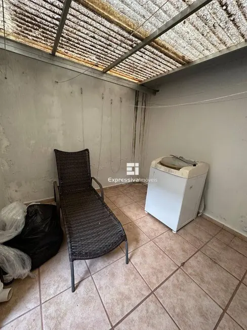 Foto 7 de Casa com 2 quartos à venda, 298m2 em Jardim Coronel Peroba, Itatiba - SP