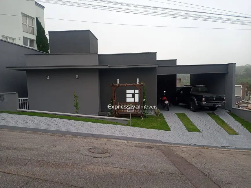 Foto 2 de Casa de Condomínio com 3 quartos à venda, 318m2 em Residencial Fazenda Serrinha, Itatiba - SP