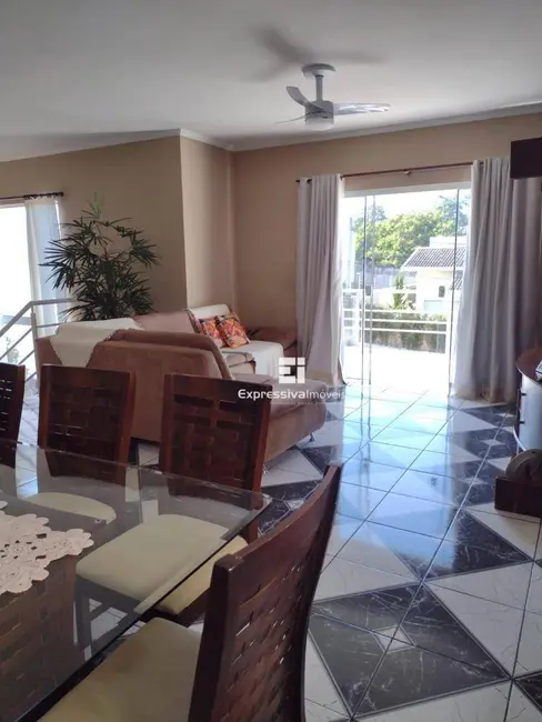 Foto 4 de Casa com 3 quartos à venda, 360m2 em Itatiba - SP