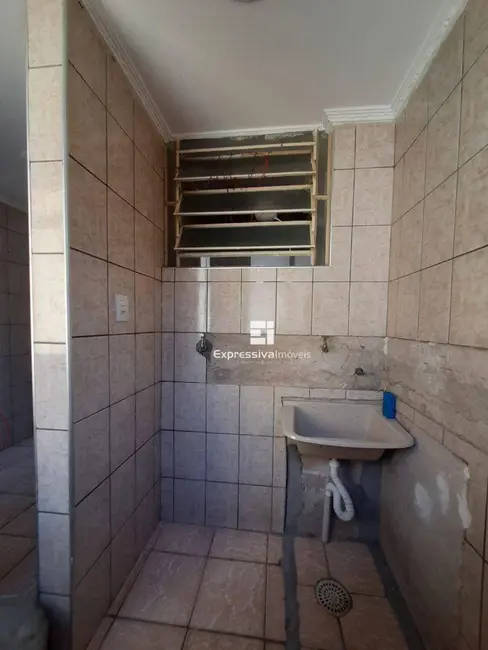 Foto 4 de Apartamento com 2 quartos à venda, 45m2 em Núcleo Habitacional Prefeito Erasmo Chrispim, Itatiba - SP