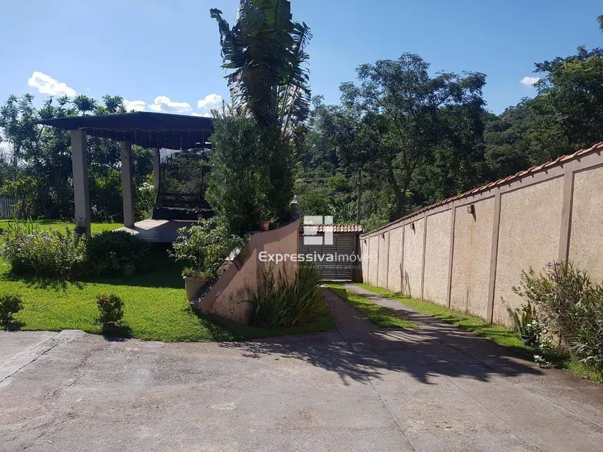 Foto 2 de Chácara com 3 quartos à venda, 1000m2 em Chácara San Martin I, Itatiba - SP