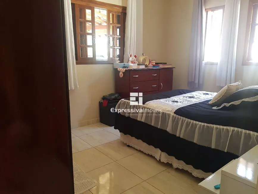 Foto 9 de Chácara com 3 quartos à venda, 1000m2 em Chácara San Martin I, Itatiba - SP