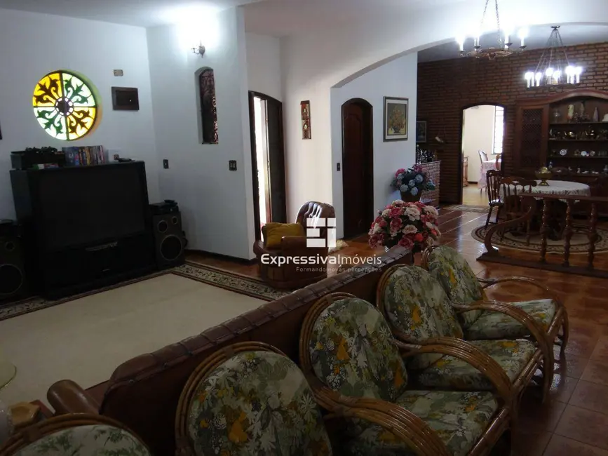 Sítio / Rancho à venda, 95000m2 em Mato Dentro, Atibaia - SP - imagem 3 Foto 3 de Sítio / Rancho à venda, 95000m2 em Mato Dentro, Atibaia - SP