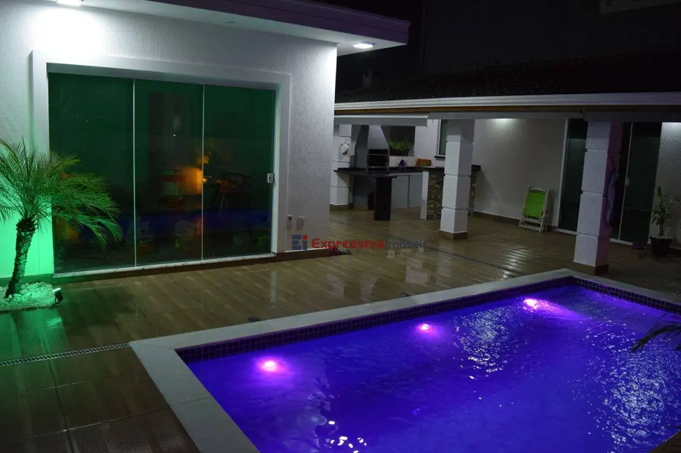 Foto 2 de Casa de Condomínio com 4 quartos à venda, 300m2 em Loteamento Itatiba Country Club, Itatiba - SP