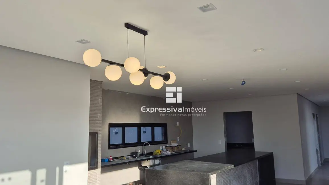 Casa de Condomínio com 4 quartos à venda, 383m2 em Itatiba - SP - imagem 4 Foto 4 de Casa de Condomínio com 4 quartos à venda, 383m2 em Itatiba - SP