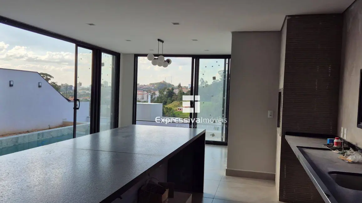 Casa de Condomínio com 4 quartos à venda, 383m2 em Itatiba - SP - imagem 6 Foto 6 de Casa de Condomínio com 4 quartos à venda, 383m2 em Itatiba - SP