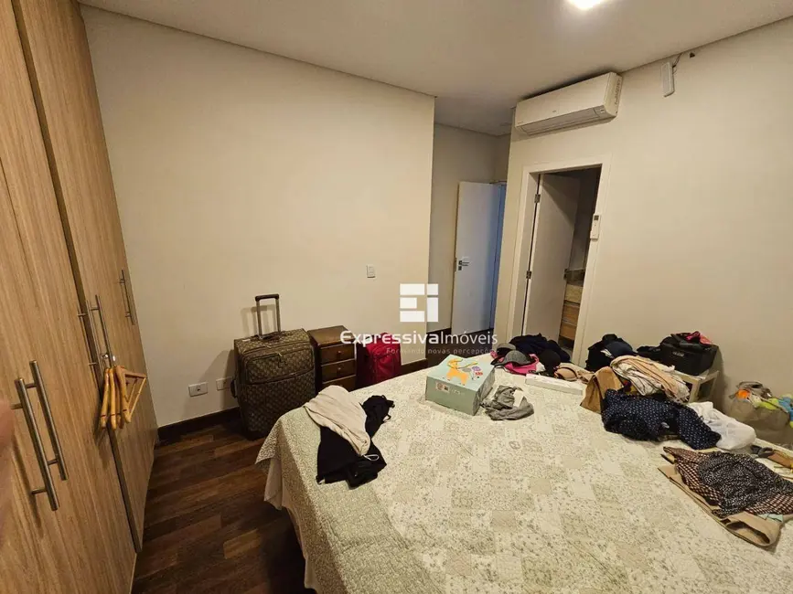 Foto 8 de Casa com 5 quartos à venda, 422m2 em Santana De Parnaiba - SP