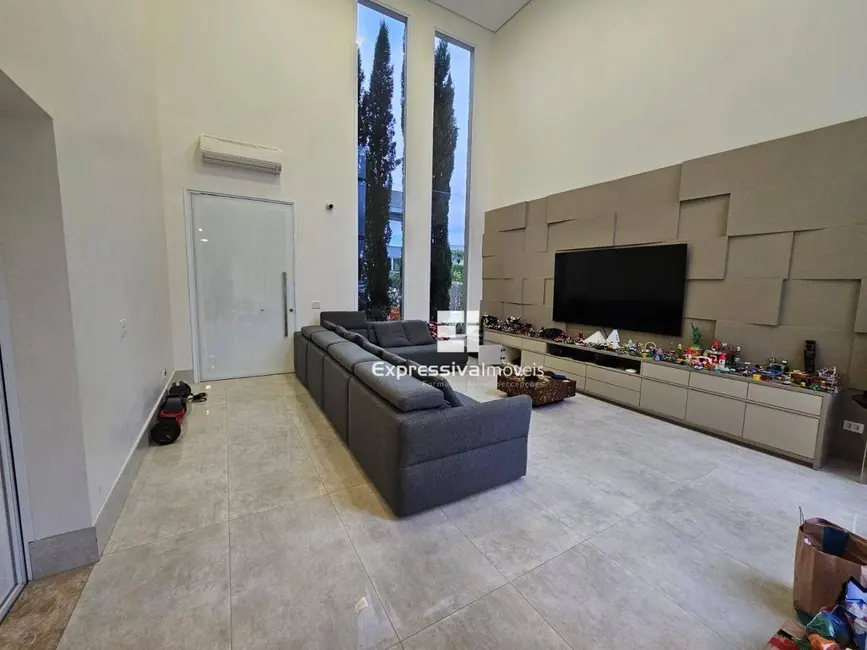 Foto 3 de Casa com 5 quartos à venda, 422m2 em Santana De Parnaiba - SP