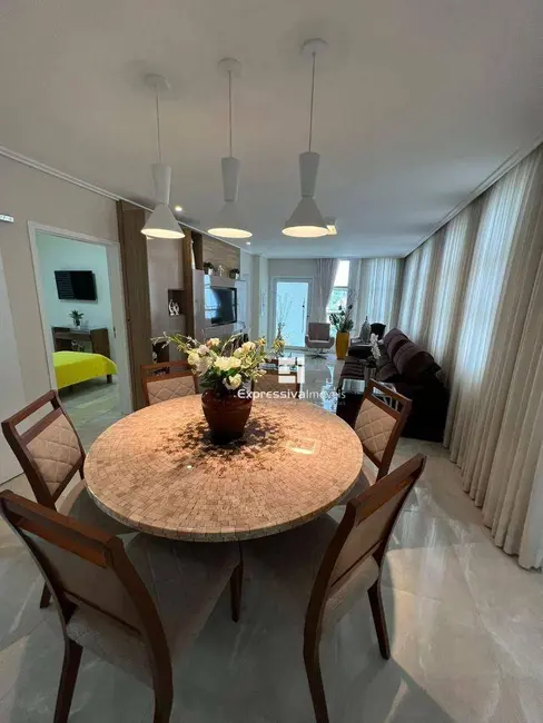 Foto 9 de Casa de Condomínio com 4 quartos à venda, 348m2 em Residencial Fazenda Serrinha, Itatiba - SP