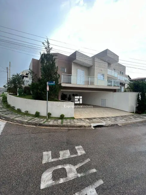 Foto 2 de Casa de Condomínio com 4 quartos à venda, 348m2 em Residencial Fazenda Serrinha, Itatiba - SP