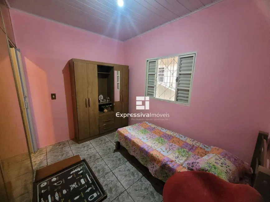 Foto 6 de Casa com 2 quartos à venda, 125m2 em Jardim México, Itatiba - SP