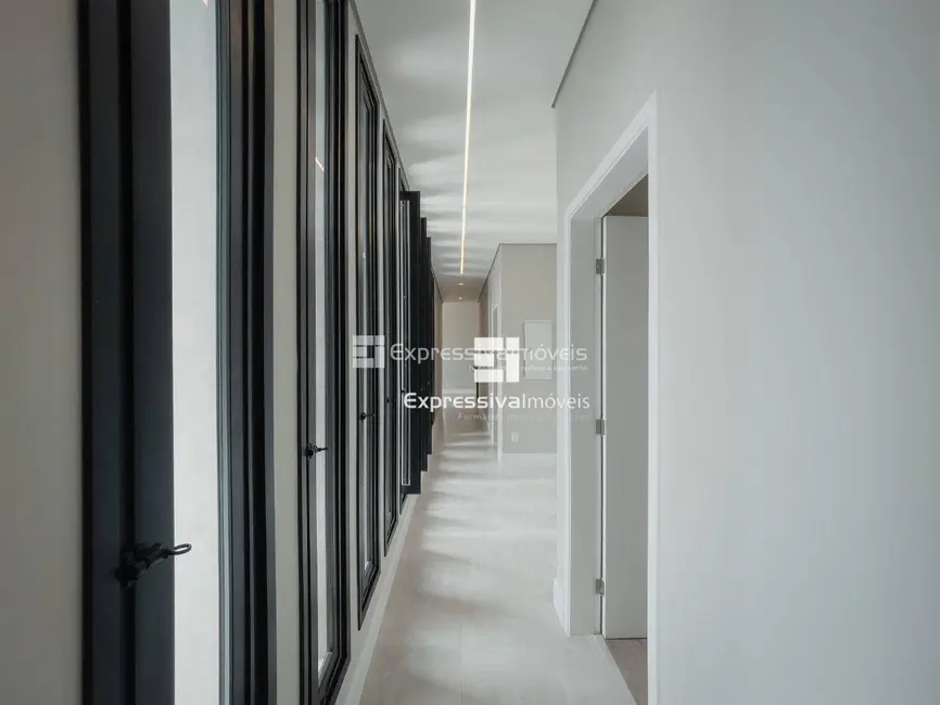 Foto 9 de Casa de Condomínio com 3 quartos à venda, 570m2 em Bairro da Posse, Itatiba - SP