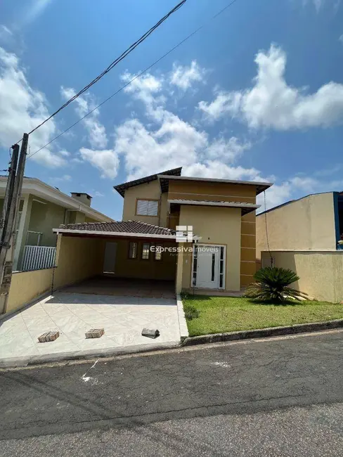 Foto 2 de Casa de Condomínio com 3 quartos à venda, 300m2 em Residencial Fazenda Serrinha, Itatiba - SP