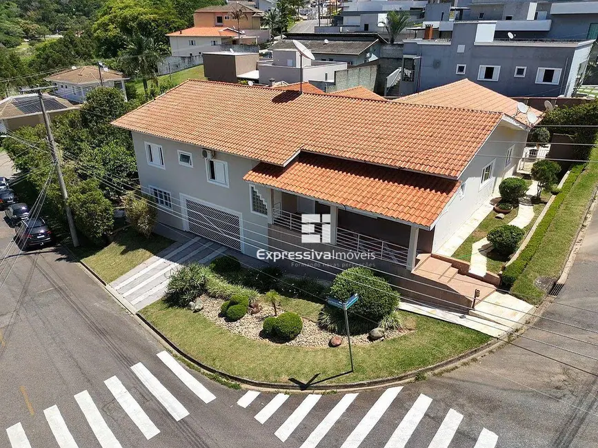 Foto 4 de Casa com 4 quartos à venda, 1350m2 em Loteamento Itatiba Country Club, Itatiba - SP