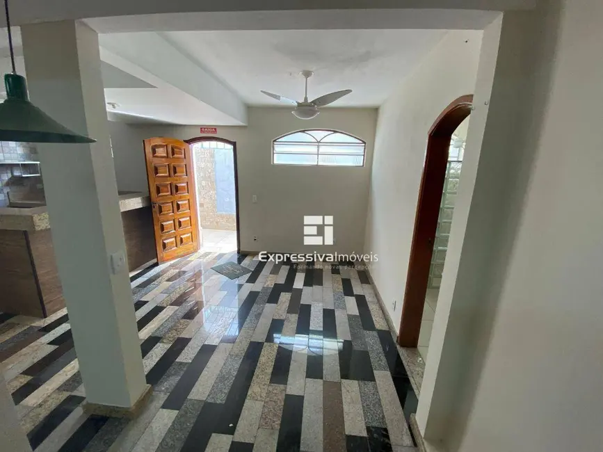Foto 6 de Casa com 3 quartos à venda, 238m2 em Vila Bela Vista, Itatiba - SP