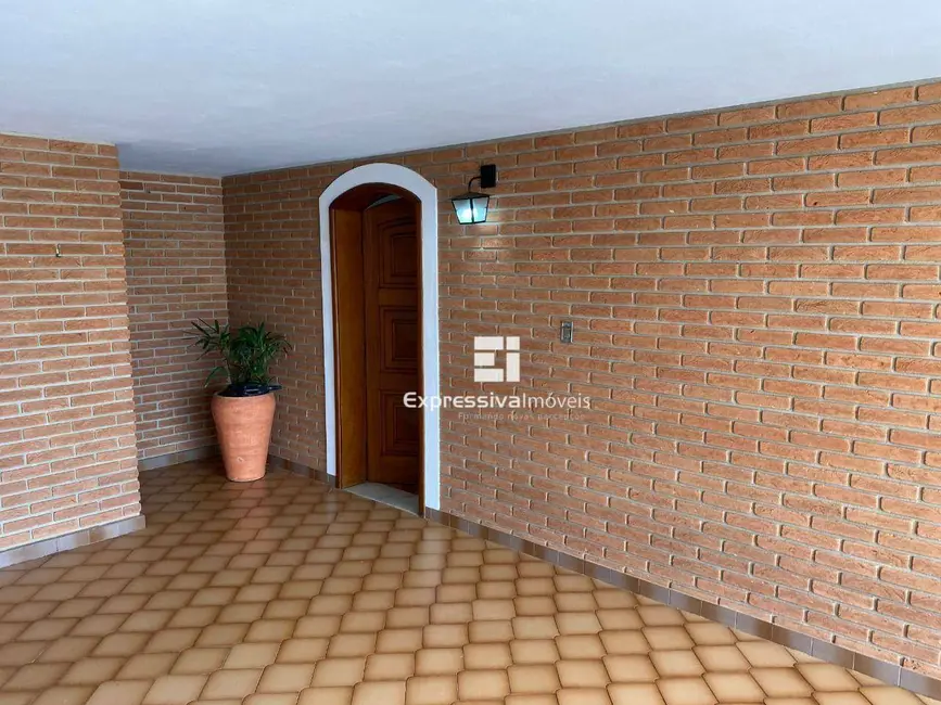 Foto 5 de Casa com 3 quartos à venda, 238m2 em Vila Bela Vista, Itatiba - SP