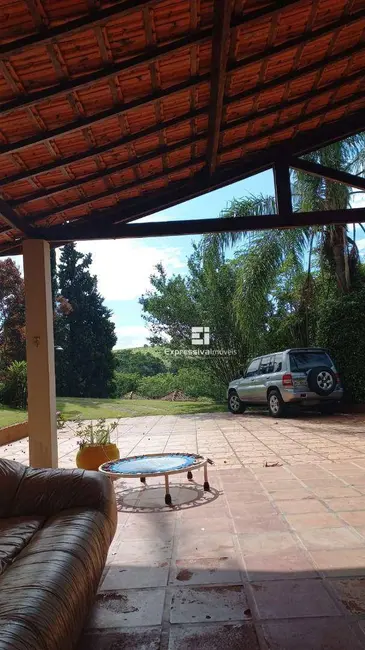 Chácara com 3 quartos à venda e para alugar, 5002m2 em Condomínio Itaembu, Itatiba - SP - imagem 6 Foto 6 de Chácara com 3 quartos à venda e para alugar, 5002m2 em Condomínio Itaembu, Itatiba - SP