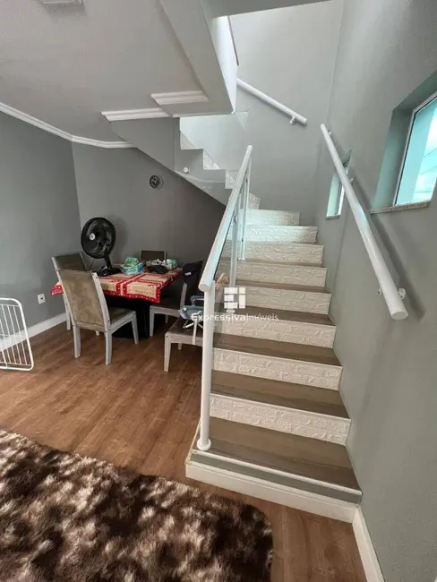 Foto 8 de Sobrado com 3 quartos à venda, 300m2 em Loteamento Itatiba Country Club, Itatiba - SP