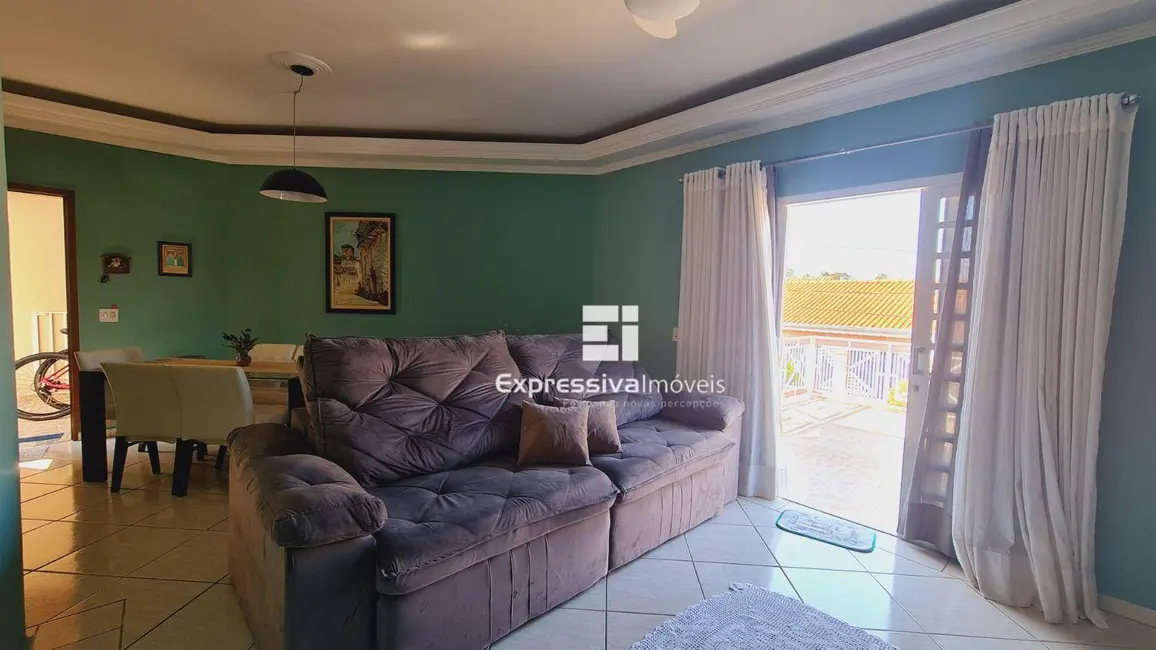 Foto 3 de Casa com 2 quartos à venda, 250m2 em Loteamento Aída Haddad Jafet, Itatiba - SP