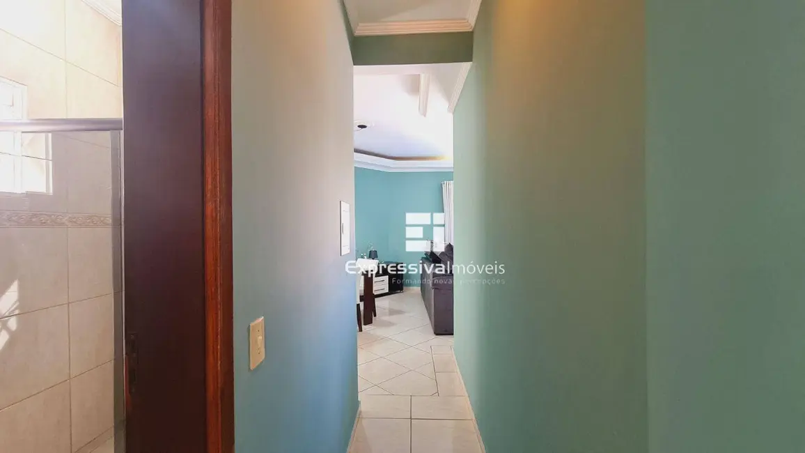 Foto 9 de Casa com 2 quartos à venda, 250m2 em Loteamento Aída Haddad Jafet, Itatiba - SP