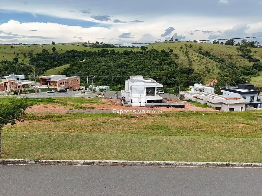 Foto 1 de Terreno / Lote à venda, 429m2 em Bairro Itapema, Itatiba - SP