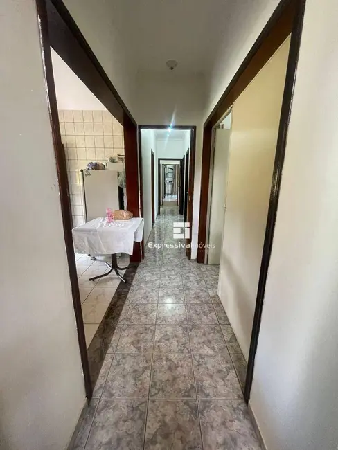 Foto 3 de Chácara com 6 quartos à venda, 1860m2 em Recanto dos Pássaros, Itatiba - SP