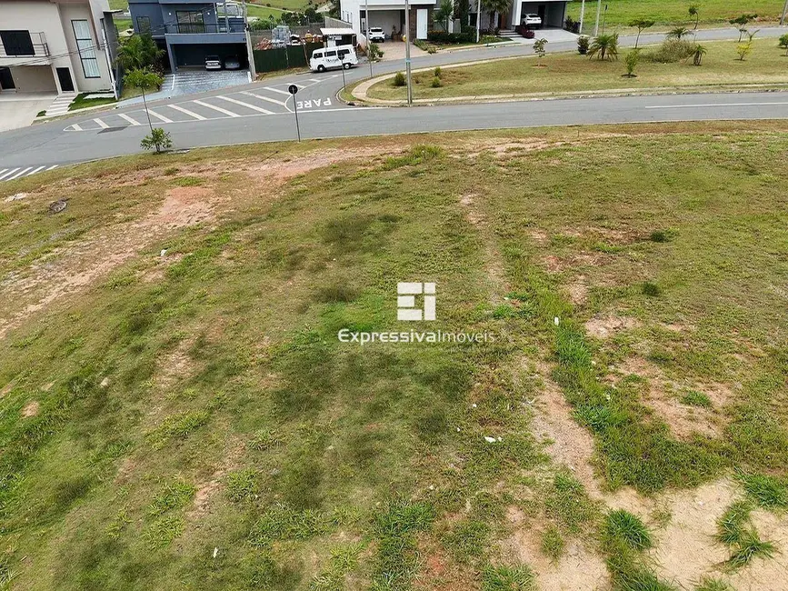 Foto 2 de Terreno / Lote à venda, 420m2 em Bairro Itapema, Itatiba - SP