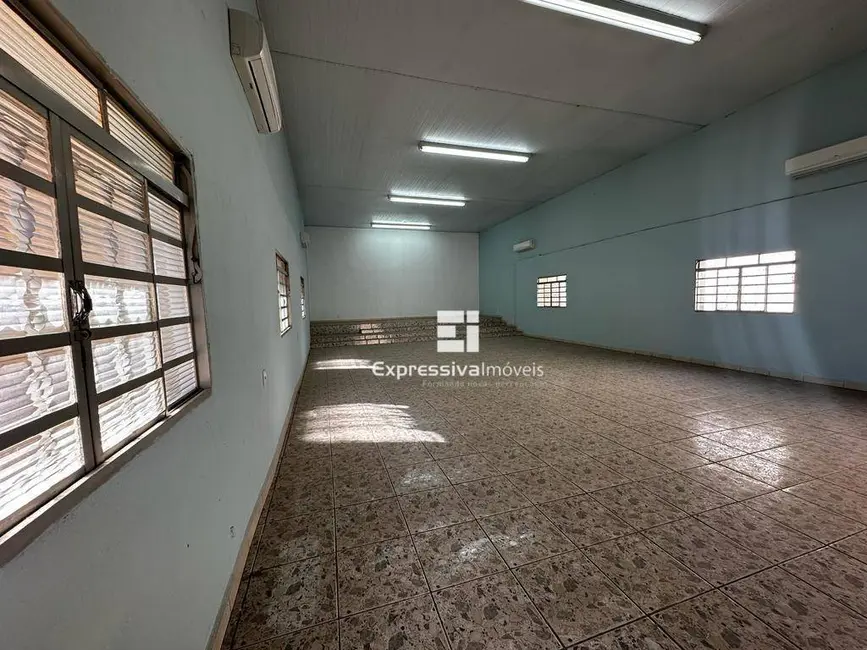 Casa com 2 quartos à venda, 376m2 em Itupeva - SP - imagem 4 Foto 4 de Casa com 2 quartos à venda, 376m2 em Itupeva - SP