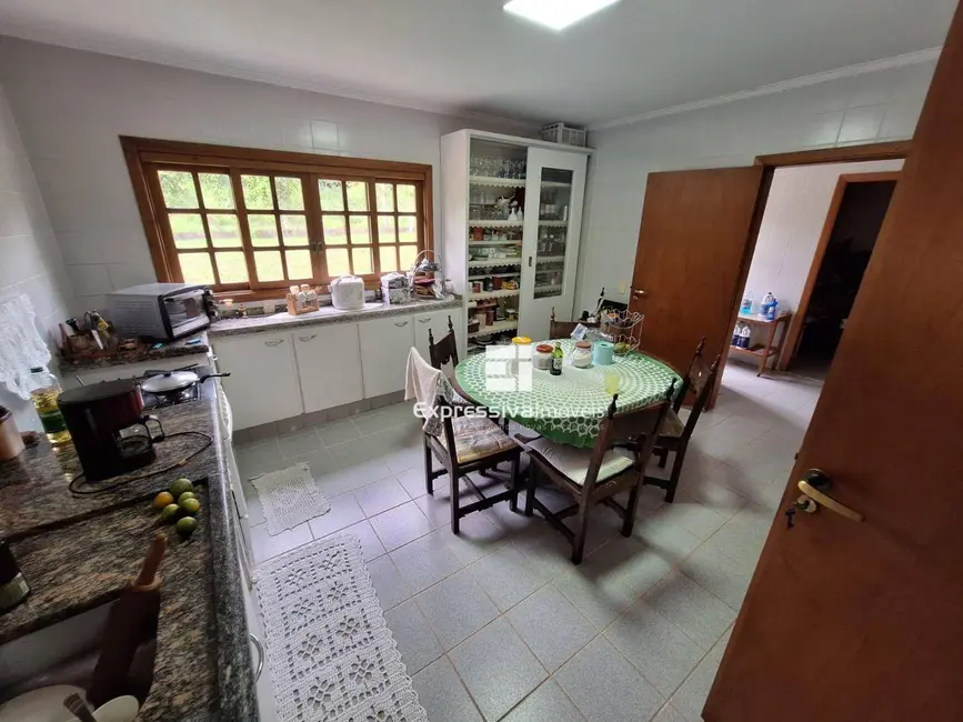 Foto 9 de Chácara com 4 quartos à venda e para alugar, 5000m2 em Condomínio Itaembu, Itatiba - SP