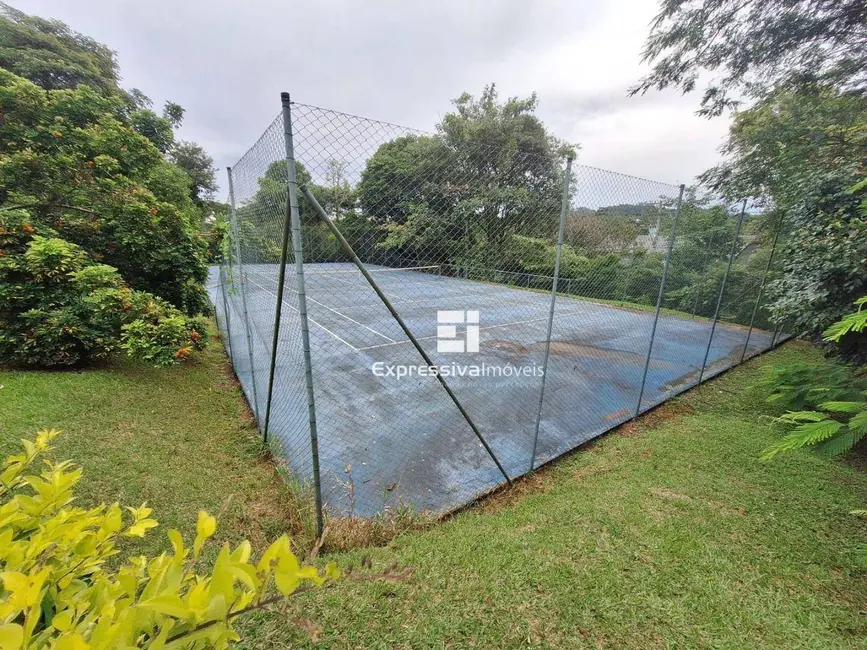 Chácara com 4 quartos à venda e para alugar, 5000m2 em Condomínio Itaembu, Itatiba - SP - imagem 3 Foto 3 de Chácara com 4 quartos à venda e para alugar, 5000m2 em Condomínio Itaembu, Itatiba - SP