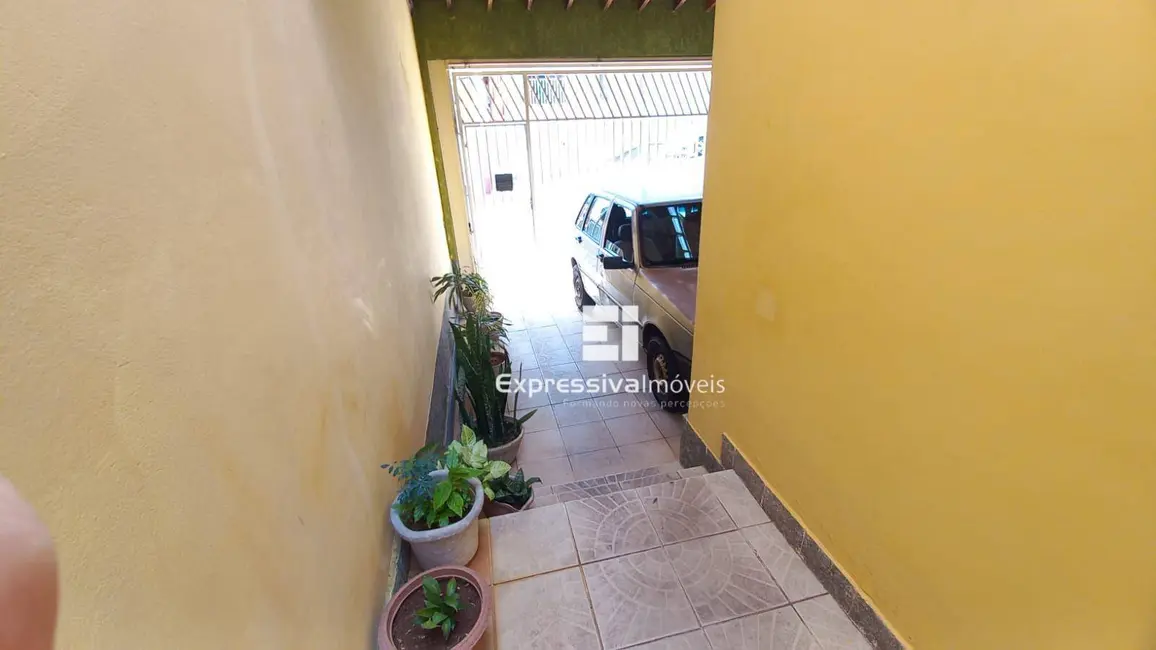 Foto 3 de Casa com 2 quartos à venda, 137m2 em Novo Cruzeiro, Itatiba - SP