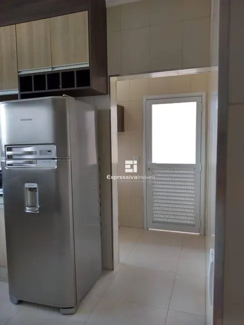 Foto 7 de Casa de Condomínio com 4 quartos à venda, 447m2 em Parque das Laranjeiras, Itatiba - SP