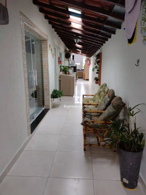 Foto 7 de Casa com 2 quartos à venda, 138m2 em Jardim Santa Filomena, Itatiba - SP