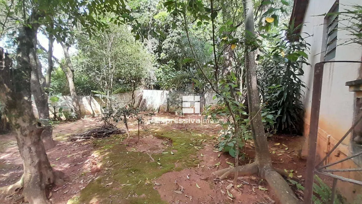 Foto 3 de Chácara com 2 quartos à venda, 360m2 em Vila São Caetano, Itatiba - SP