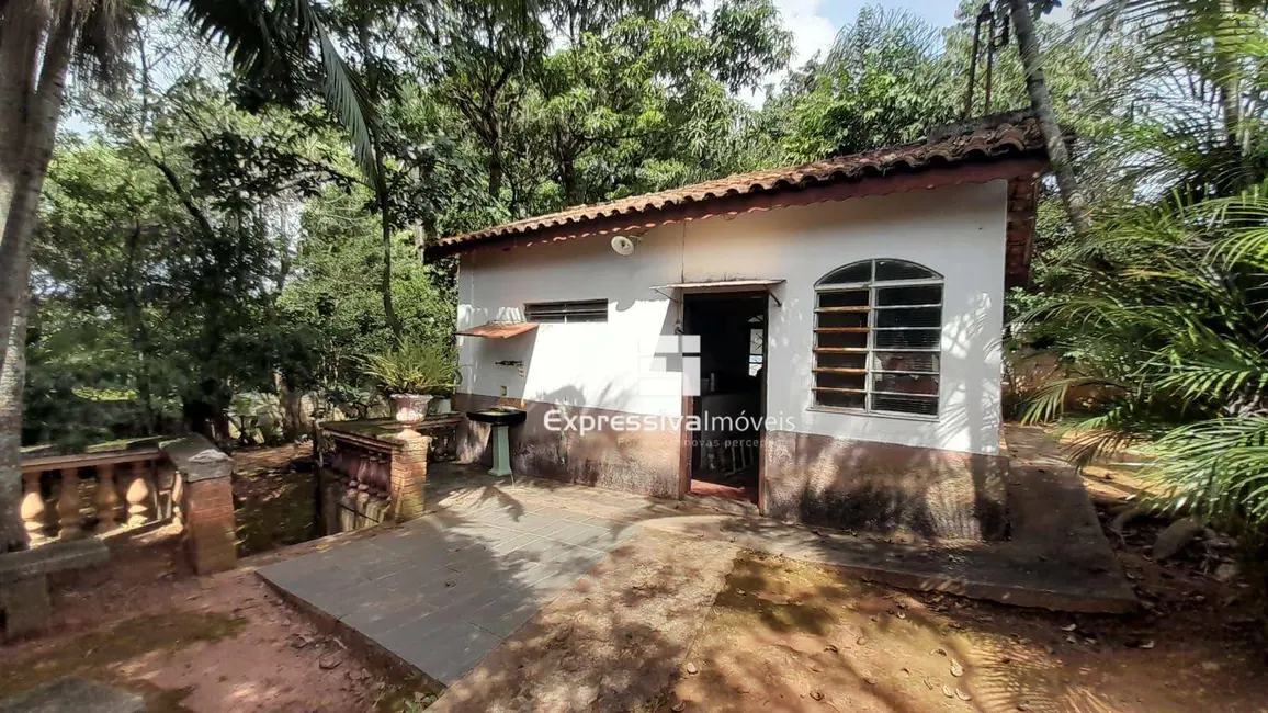 Foto 8 de Chácara com 2 quartos à venda, 360m2 em Vila São Caetano, Itatiba - SP