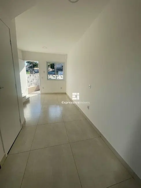 Foto 4 de Sobrado com 2 quartos à venda, 50m2 em Loteamento Parque da Colina II, Itatiba - SP